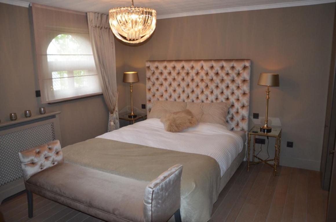 B&B Serenity NeerNeerpelt 外观 照片